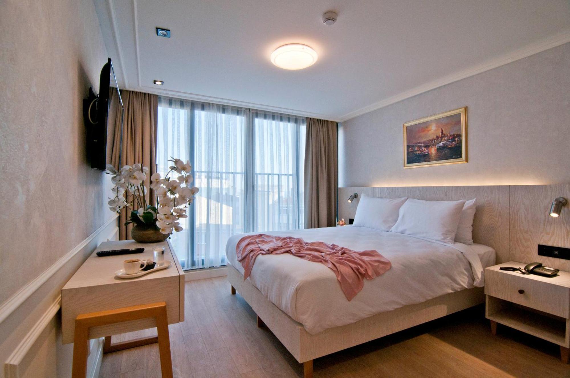 Xloft Hotel Istanbul Exterior photo